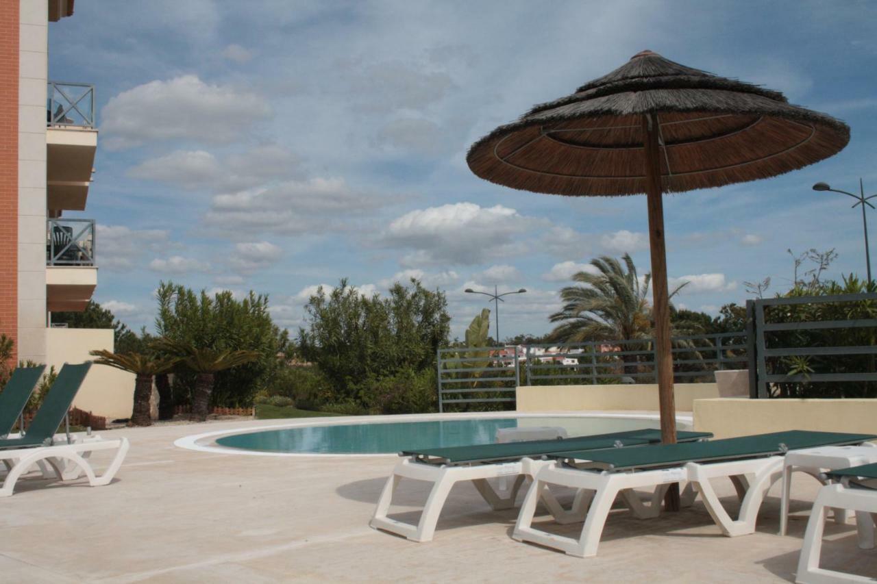 Apartamento Com Piscina Em Albufeira, Corcovada Extérieur photo